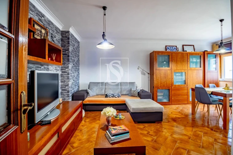 Apartamento T3 para Venda em Lamego (Almacave e Sé) Foto 1