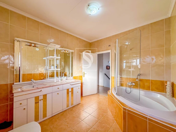 Moradia T4 para Venda em Amarante (São Gonçalo), Madalena, Cepelos e Gatão Foto 9