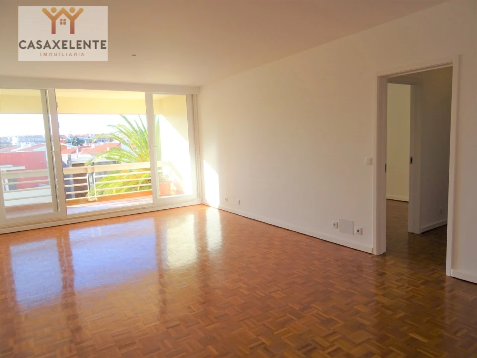 Apartamento T2 para Arrendamento em Cascais e Estoril Foto 2