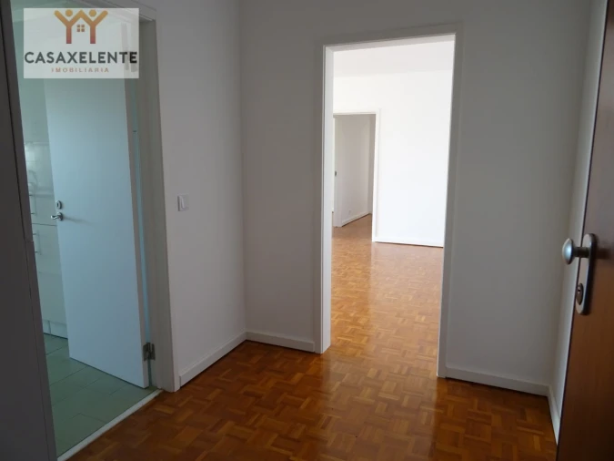 Apartamento T2 para Arrendamento em Cascais e Estoril Foto 5
