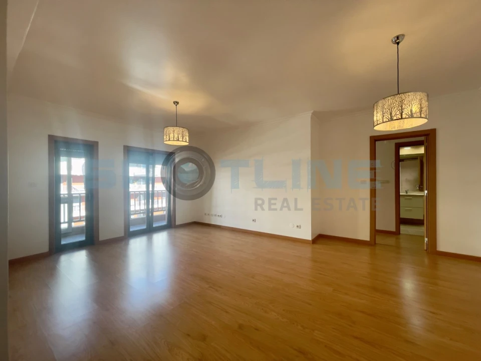 Apartamento T1 para Arrendamento em Olivais Foto 20