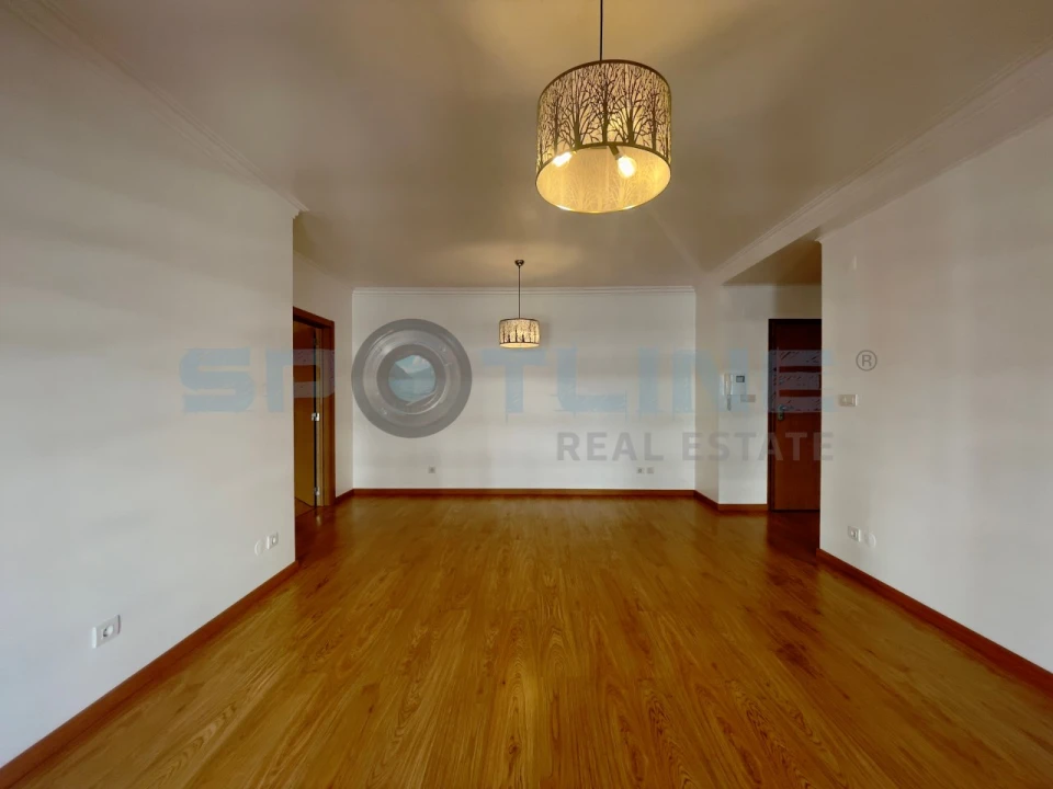 Apartamento T1 para Arrendamento em Olivais Foto 22