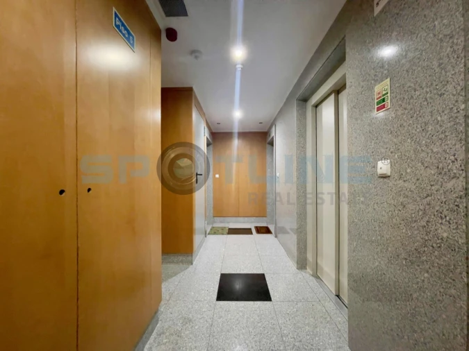 Apartamento T1 para Arrendamento em Olivais Foto 4