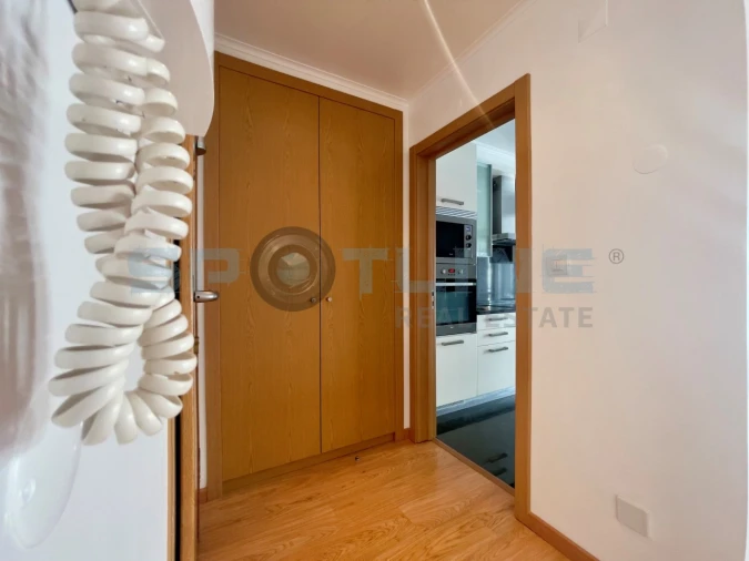 Apartamento T1 para Arrendamento em Olivais Foto 8