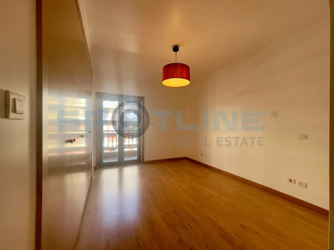 Apartamento T1 para Arrendamento em Olivais Foto 26