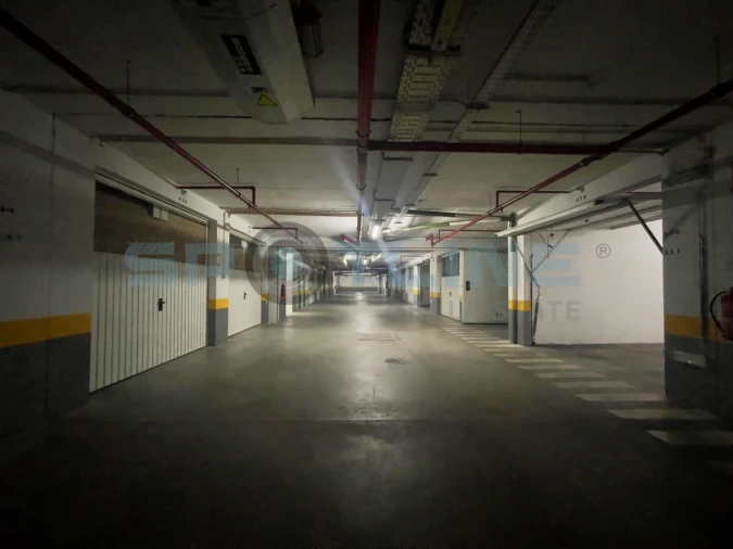 Apartamento T1 para Arrendamento em Olivais Foto 40