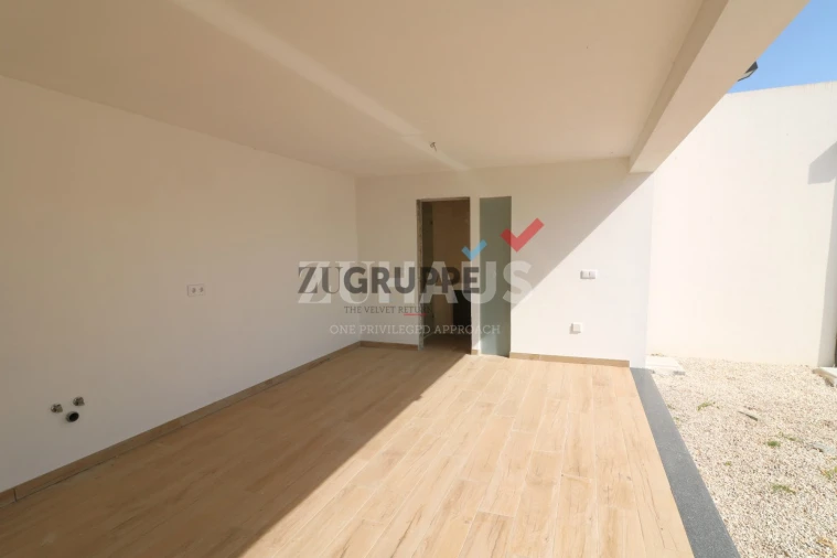 Moradia T4 para Venda em Santa Joana Foto 40