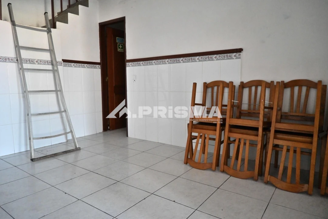 Negócio para Venda em Castelo Branco Foto 29