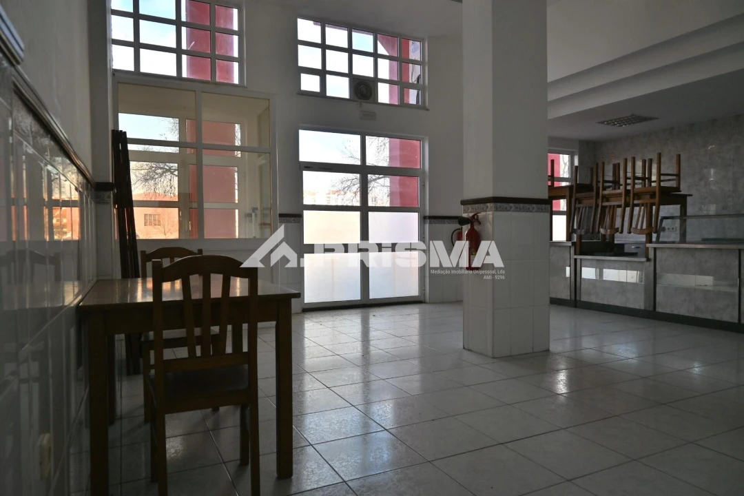 Negócio para Venda em Castelo Branco Foto 8