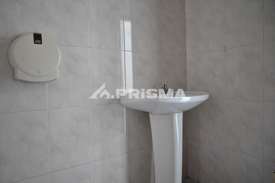 Negócio para Venda em Castelo Branco Foto 36