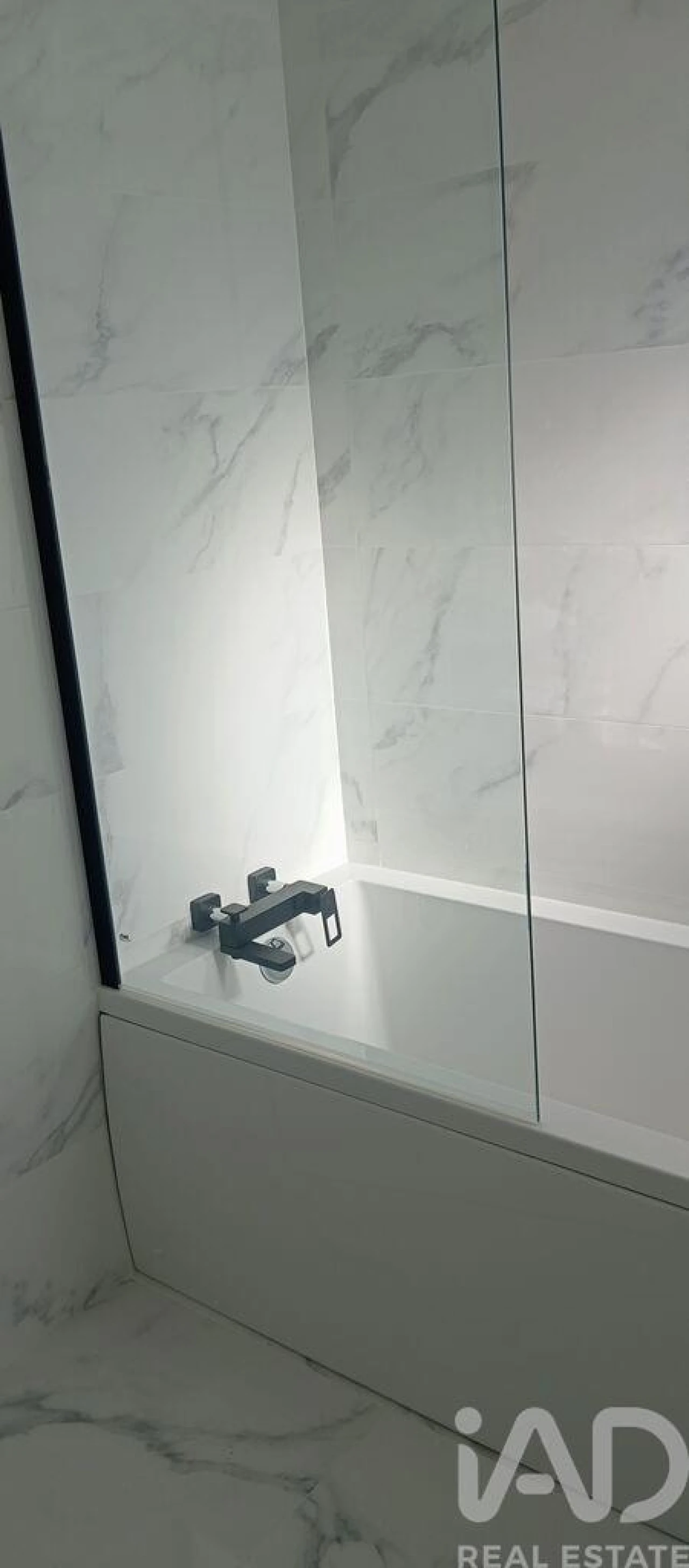 Moradia T4 para Venda em Antuzede e Vil de Matos Foto 9