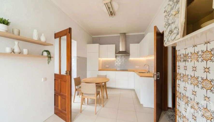 Moradia T4 para Venda em Vermelha Foto 6