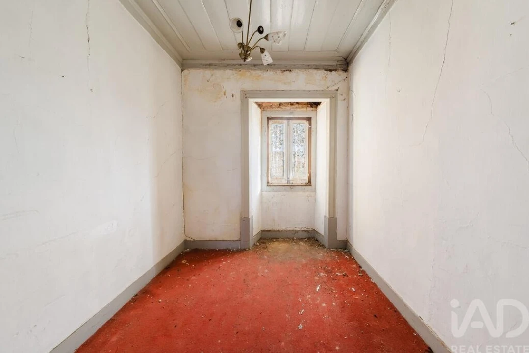 Moradia T2 para Venda em Vermelha Foto 15