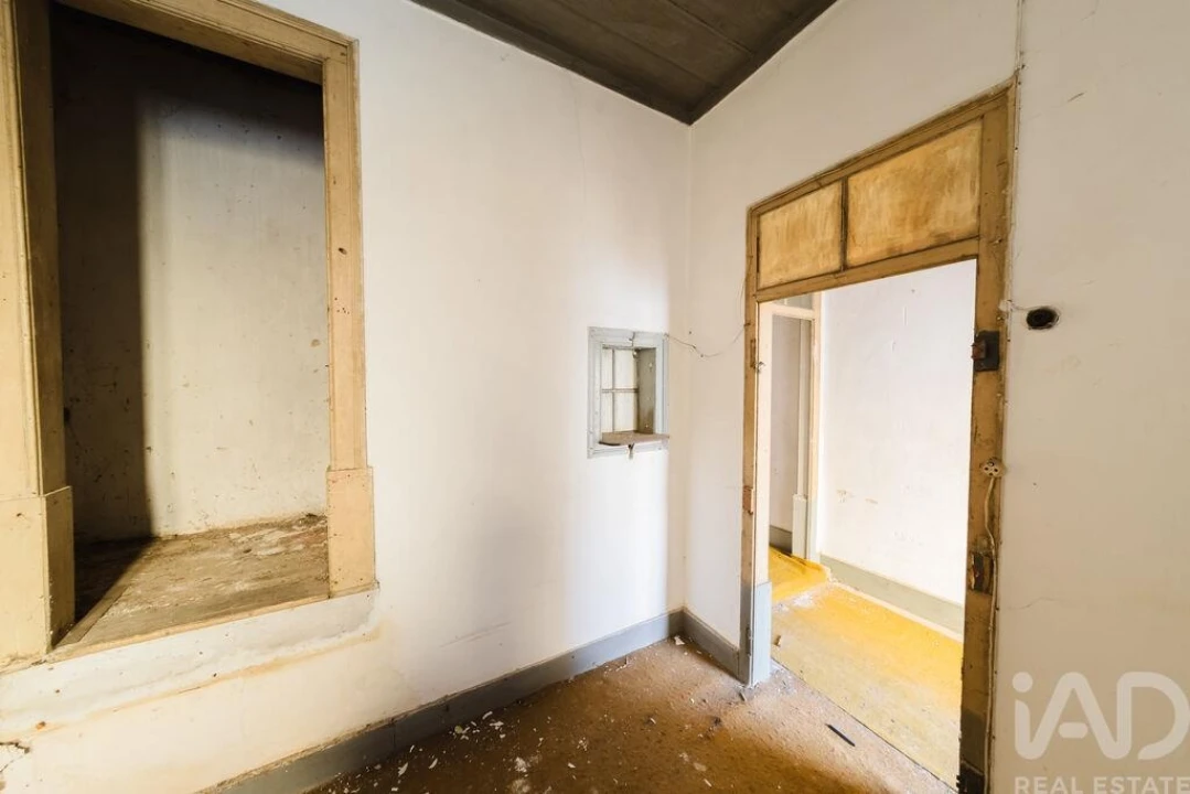 Moradia T2 para Venda em Vermelha Foto 10