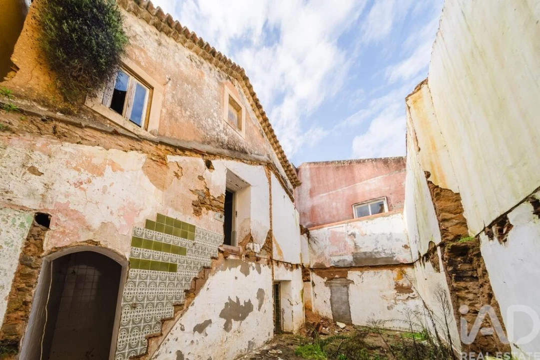 Moradia T2 para Venda em Vermelha Foto 18