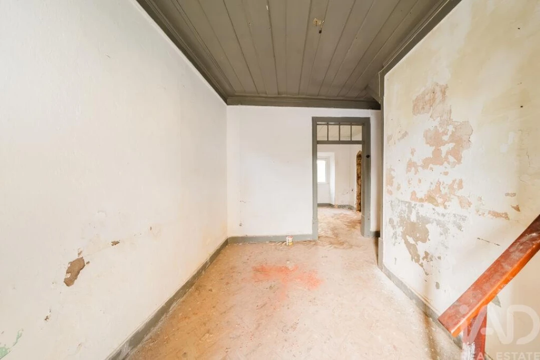 Moradia T2 para Venda em Vermelha Foto 29