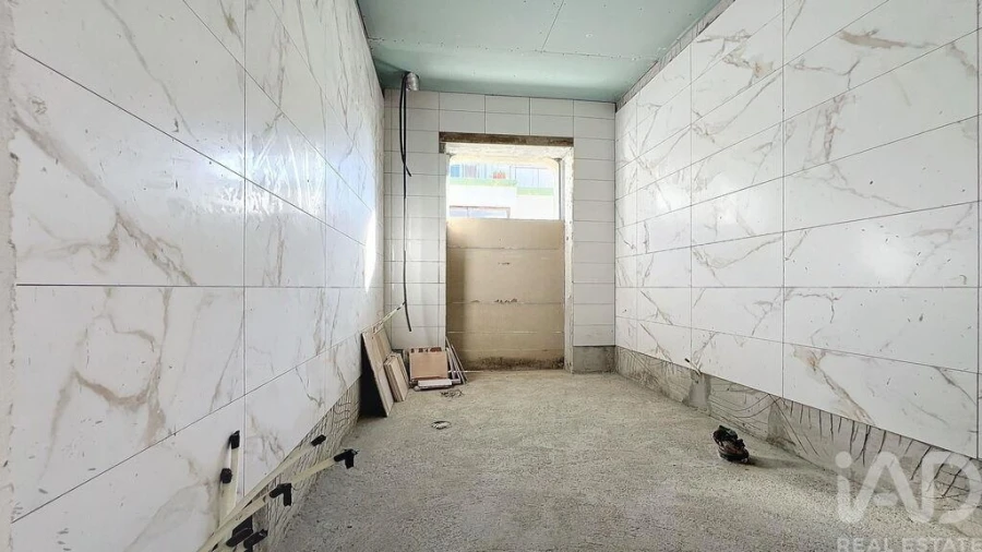 Prédio para Venda em Vila Real de Santo Antonio Foto 13