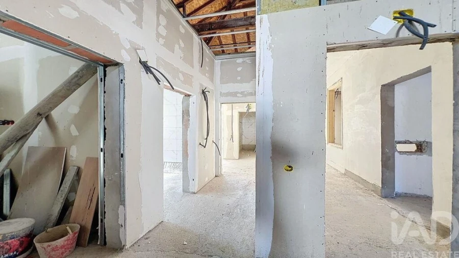 Prédio para Venda em Vila Real de Santo Antonio Foto 21