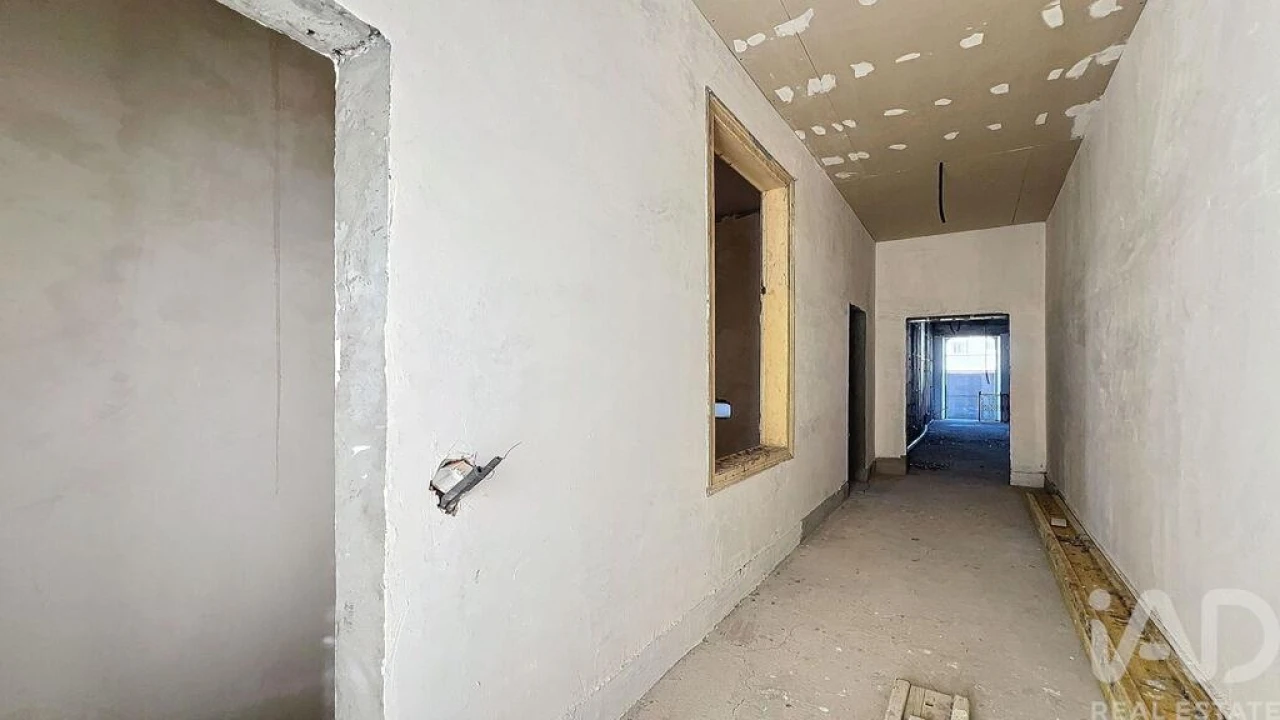 Prédio para Venda em Vila Real de Santo Antonio Foto 18