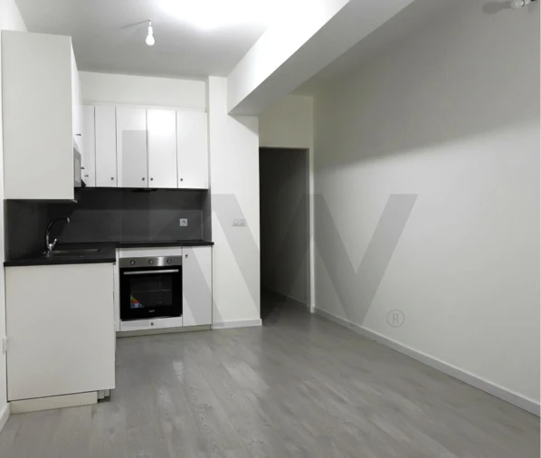 Apartamento T1 para Arrendamento em Arrimal e Mendiga Foto 3