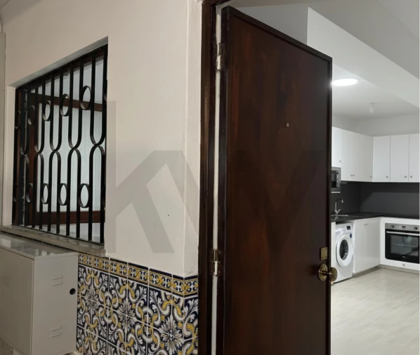 Apartamento T1 para Arrendamento em Arrimal e Mendiga Foto 1
