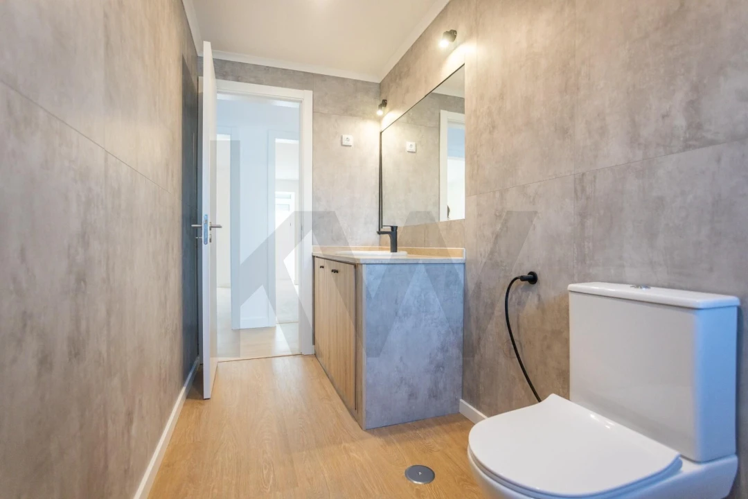 Apartamento T2 para Venda em Alto do Seixalinho, Santo André e Verderena Foto 13