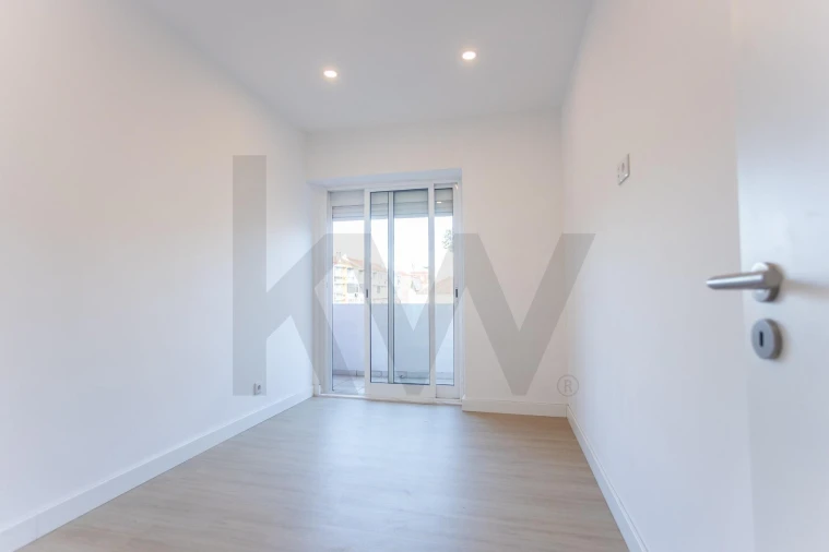 Apartamento T2 para Venda em Alto do Seixalinho, Santo André e Verderena Foto 18