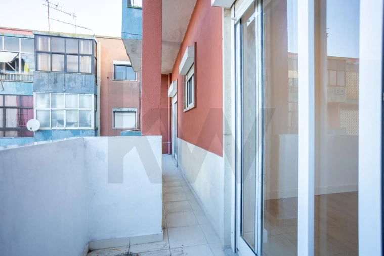 Apartamento T2 para Venda em Alto do Seixalinho, Santo André e Verderena Foto 19