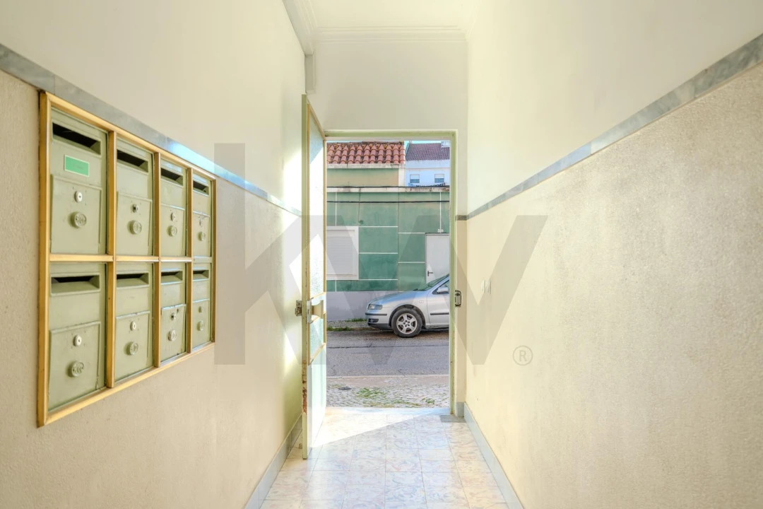 Apartamento T2 para Venda em Baixa da Banheira e Vale da Amoreira Foto 21