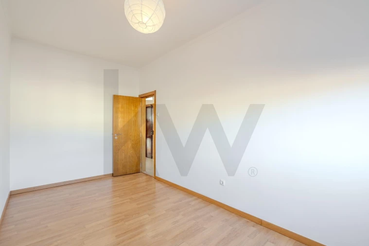 Apartamento T2 para Venda em Baixa da Banheira e Vale da Amoreira Foto 6