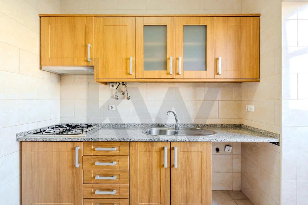 Apartamento T2 para Venda em Baixa da Banheira e Vale da Amoreira Foto 2