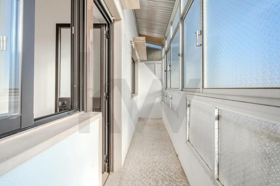 Apartamento T2 para Venda em Baixa da Banheira e Vale da Amoreira Foto 18