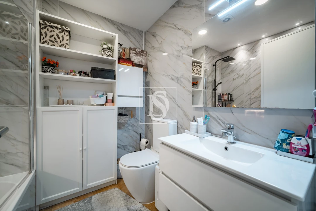 Apartamento T3 para Venda em Arcozelo Foto 17