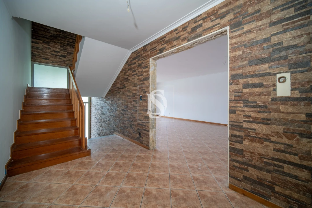 Moradia T3 para Venda em Lage Foto 8