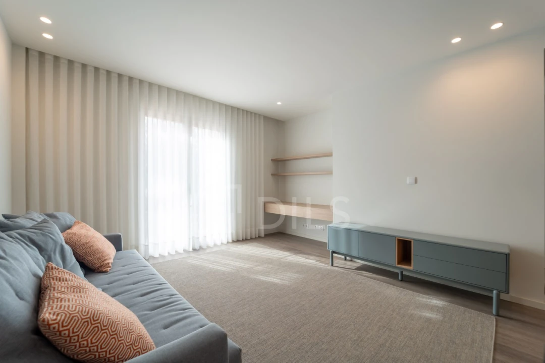 Apartamento T1 para Venda em Azurem Foto 18