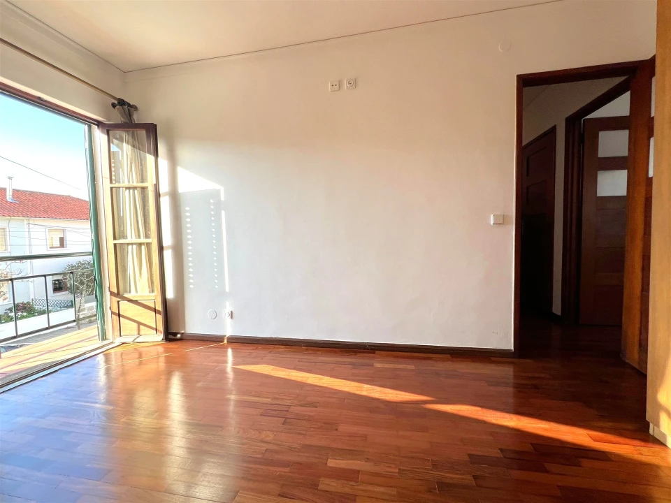 Moradia T5 para Arrendamento em Ramalde Foto 29