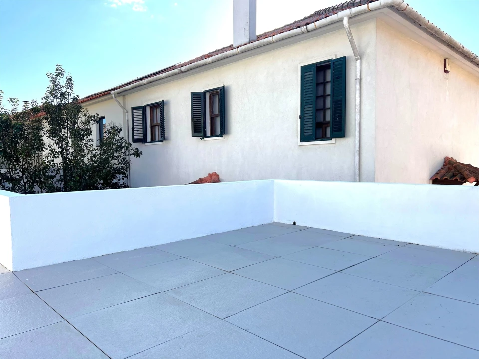 Moradia T5 para Arrendamento em Ramalde Foto 2