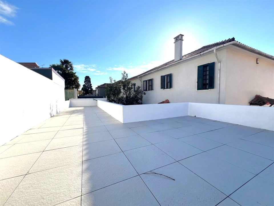 Moradia T5 para Arrendamento em Ramalde Foto 33