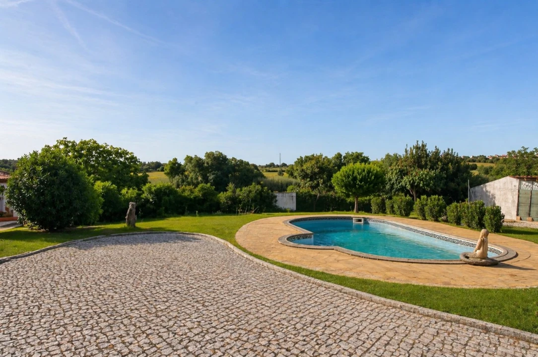 Moradia T4 para Venda em Cabeço de Vide Foto 8