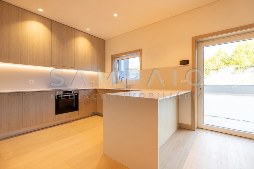 Apartamento T2 para Venda em Fânzeres e São Pedro da Cova Foto 10