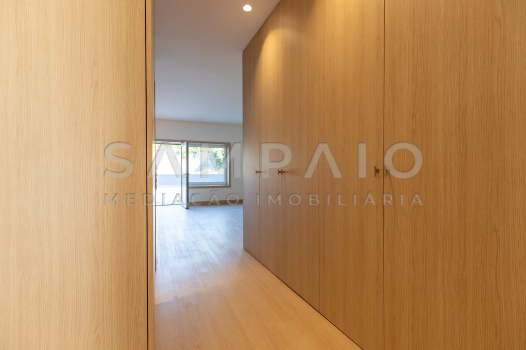 Apartamento T2 para Venda em Fânzeres e São Pedro da Cova Foto 18