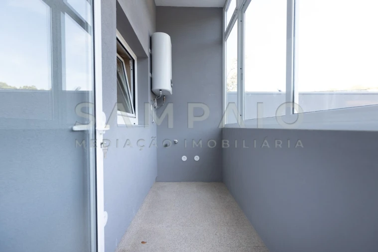 Apartamento T2 para Venda em Fânzeres e São Pedro da Cova Foto 9