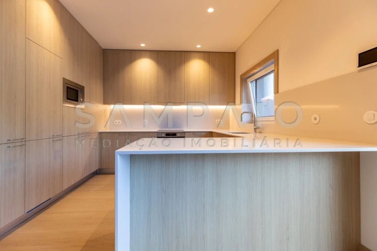 Apartamento T2 para Venda em Fânzeres e São Pedro da Cova Foto 12