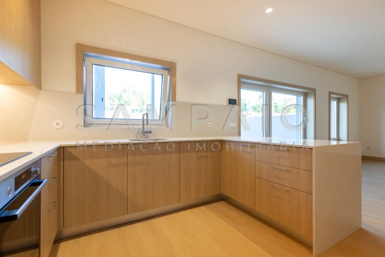 Apartamento T2 para Venda em Fânzeres e São Pedro da Cova Foto 14