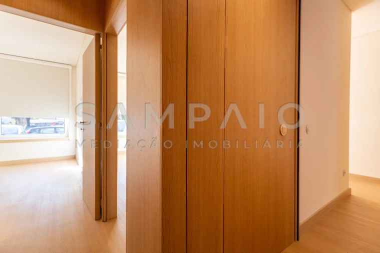 Apartamento T2 para Venda em Fânzeres e São Pedro da Cova Foto 24