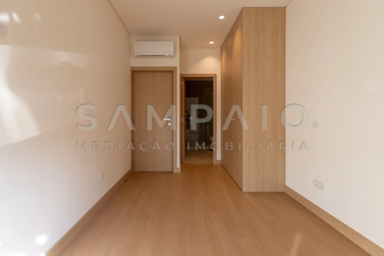 Apartamento T2 para Venda em Fânzeres e São Pedro da Cova Foto 30