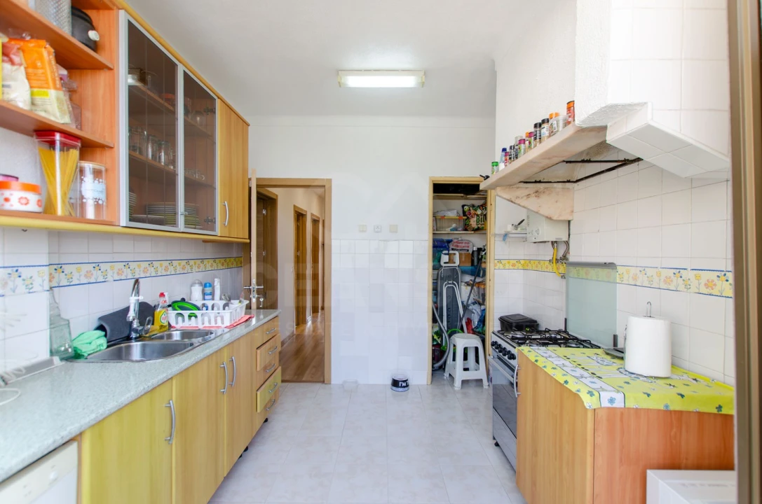 Apartamento T2 para Venda em Agualva e Mira-Sintra Foto 20