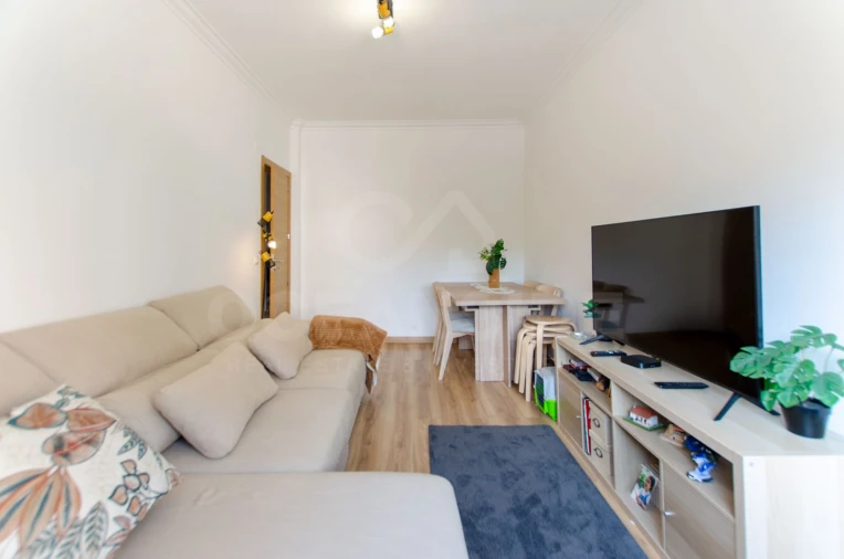 Apartamento T2 para Venda em Agualva e Mira-Sintra Foto 5