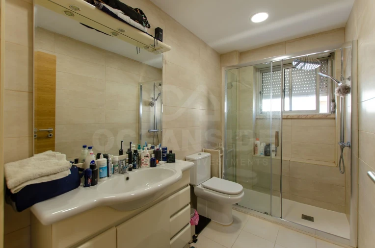 Apartamento T2 para Venda em Agualva e Mira-Sintra Foto 15