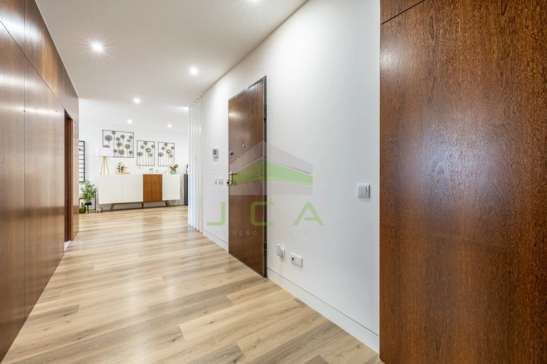 Apartamento T4 para Venda em Marrazes e Barosa Foto 2